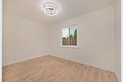 8894 Sharkey Avenue, Elk Grove, CA 95624 - Photo 16