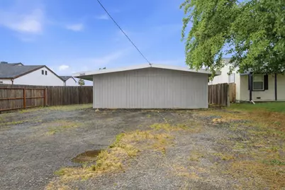 2605 Albatross Way, Sacramento, CA 95815 - Photo 4