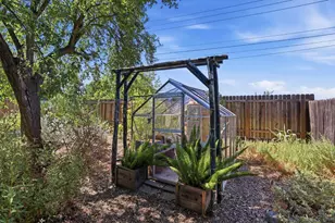 4020 Sierra Vista Ave, Sacramento, CA 95820 - Photo 32