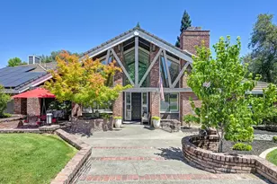 7625 Woodborough Dr, Granite Bay, CA 95746 - Photo 2
