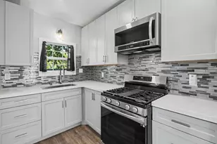 3201 San Jose Way, Sacramento, CA 95817 - Photo 8