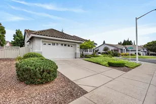 6073 Burnt Cedar Way, Roseville, CA 95747 - Photo 2