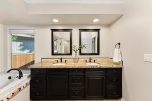 8438 Friar Tuck Way, Fair Oaks, CA 95628 - Photo 34