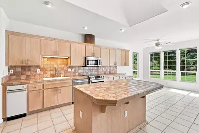 8830 Balmoral Drive, Newcastle, CA 95658 - Photo 16