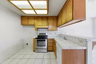 632 Florin Rd, Sacramento, CA 95831 - Photo 14