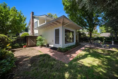1002 Sycamore Avenue, Modesto, CA 95350 - Photo 32