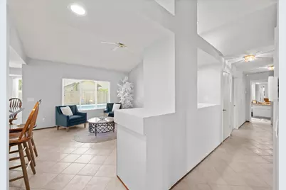 8660 N Delahye Circle, Sacramento, CA 95828 - Photo 6