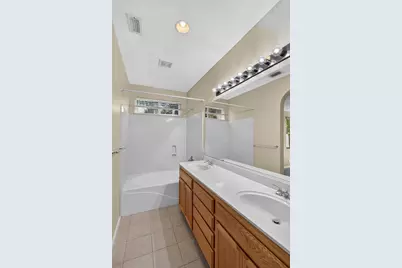10177 Lofton Way, Elk Grove, CA 95757 - Photo 36