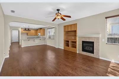 10177 Lofton Way, Elk Grove, CA 95757 - Photo 18