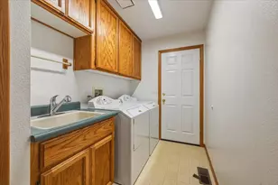 15241 Birch Meadows Cir, Grass Valley, CA 95945 - Photo 32