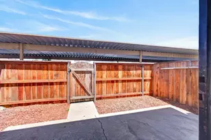 4215 Brookfield Dr, Sacramento, CA 95823 - Photo 28