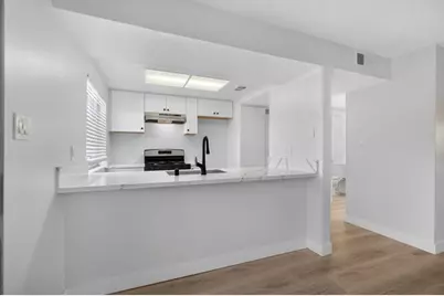 4215 Brookfield Drive, Sacramento, CA 95823 - Photo 8