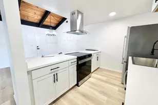 7210 Kelley Dr, Stockton, CA 95207 - Photo 6