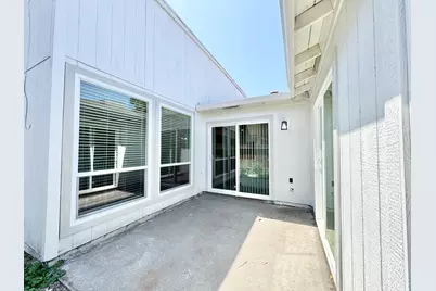 7210 Kelley Drive, Stockton, CA 95207 - Photo 22