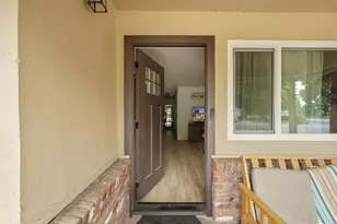 2966 Hillview Dr, Yuba City, CA 95993 - Photo 8