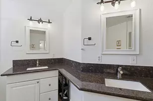 4116 57th St, Sacramento, CA 95820 - Photo 36