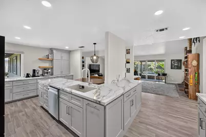 10948 Alandale Way, Rancho Cordova, CA 95670 - Photo 2