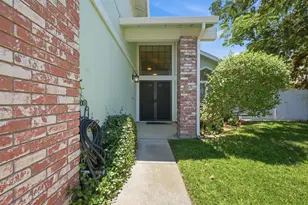 1552 Parkview St, Manteca, CA 95337 - Photo 6