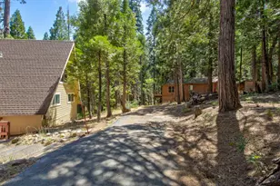1952 Payette, Dorrington, CA 95223 - Photo 42