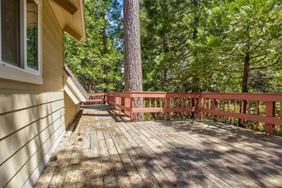 1952 Payette, Dorrington, CA 95223 - Photo 32