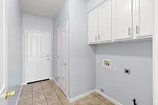8406 Kingmont Way, Elk Grove, CA 95624 - Photo 26