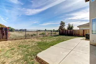 8406 Kingmont Way, Elk Grove, CA 95624 - Photo 52