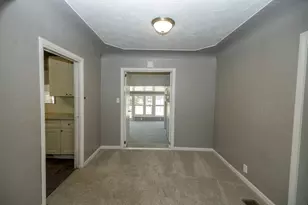 325 Oakshire Ave, Modesto, CA 95354 - Photo 12