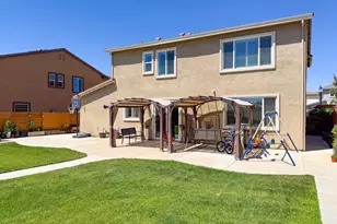 2386 Stephen Robert Ln, Manteca, CA 95337 - Photo 60