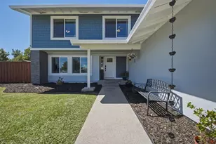 8101 Mesa Oak Way, Citrus Heights, CA 95610 - Photo 6