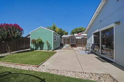 8101 Mesa Oak Way, Citrus Heights, CA 95610 - Photo 32