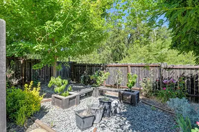 11250 Ball Road, Grass Valley, CA 95949 - Photo 32