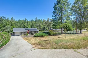 11250 Ball Rd, Grass Valley, CA 95949 - Photo 2
