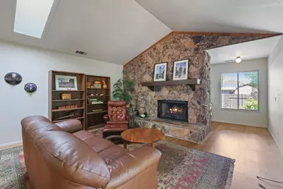 2516 Bay Court, Stockton, CA 95204 - Photo 34