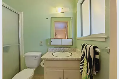 2516 Bay Court, Stockton, CA 95204 - Photo 24