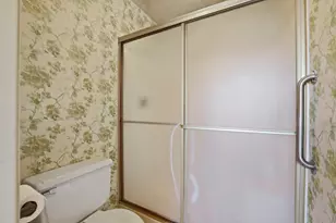 2516 Bay Ct, Stockton, CA 95204 - Photo 56