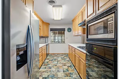 808 Ford Court, Modesto, CA 95350 - Photo 6