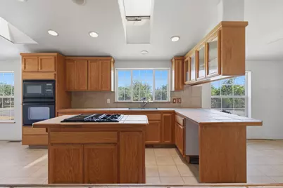 6572 Wisconsin Avenue, Arbuckle, CA 95912 - Photo 8