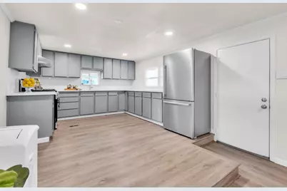 Mills Station Road #16, Sacramento, CA 95827 - Photo 10
