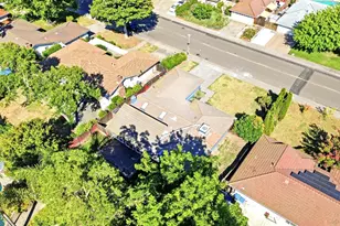 6860 Pocket Rd, Sacramento, CA 95831 - Photo 54