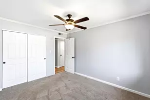 6860 Pocket Rd, Sacramento, CA 95831 - Photo 38
