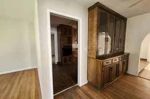 12 E McKenzie Ave, Stockton, CA 95204 - Photo 6