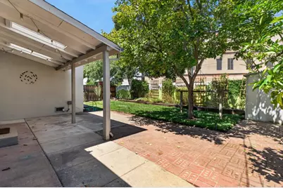 4007 Colonial Way, Sacramento, CA 95817 - Photo 38
