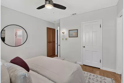 4007 Colonial Way, Sacramento, CA 95817 - Photo 32