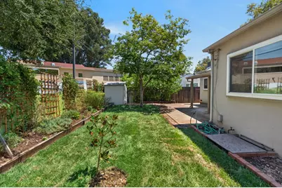 4007 Colonial Way, Sacramento, CA 95817 - Photo 42
