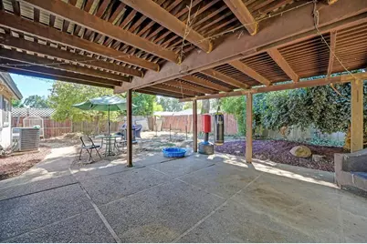 7931 Avalos Way, Citrus Heights, CA 95610 - Photo 6