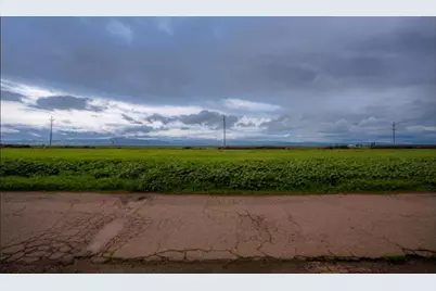 30000 Kasson Rd 1B26 S Redwood Dr, Tracy, CA 95304 - Photo 12