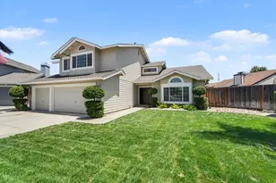 382 Gikas Ln, Turlock, CA 95382 - Photo 4