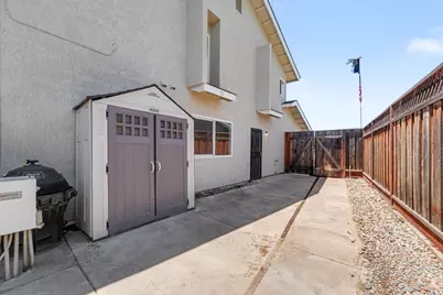 382 Gikas Lane, Turlock, CA 95382 - Photo 48