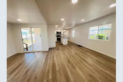 Jackson #109, Escalon, CA 95320 - Photo 6