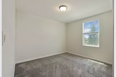 1457 W Woodward Avenue, Manteca, CA 95337 - Photo 22